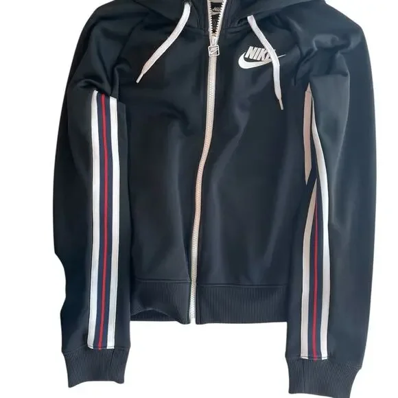 Nike Zip Hoodie Black/Red Trim Women’s Sz S Athleisure Streetwear Layer EUC - Picture 5 of 7